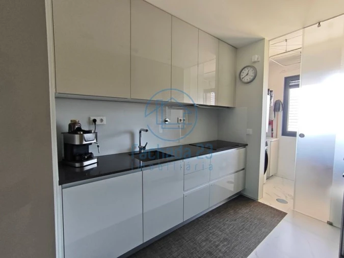 Apartamento T2 para Venda em Oliveira do Douro Foto 2