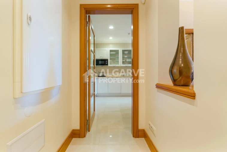 Apartamento T2 para Venda em Quarteira Foto 12
