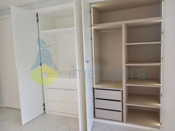Apartamento T3 para Venda em Quelfes Foto 14