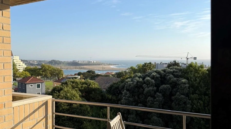 Apartamento T4 para Venda em Aldoar, Foz do Douro e Nevogilde