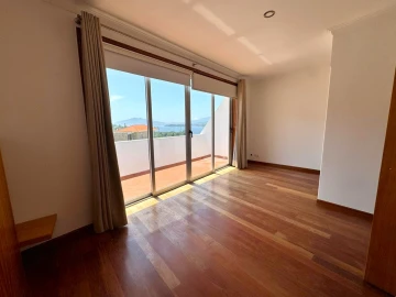 Moradia T3 para Venda em Gondarem