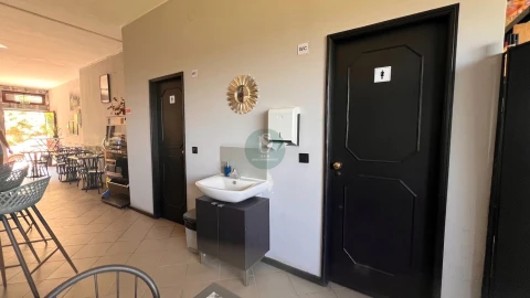 Loja para Trespasse em Pedroso e Seixezelo
