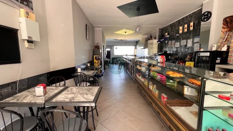 Loja para Trespasse em Pedroso e Seixezelo