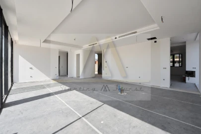 Moradia T4 para Venda em Azurara