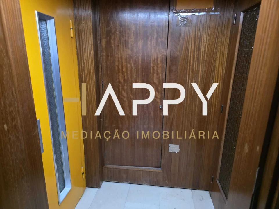 Apartamento T3 para Venda em Lordelo do Ouro e Massarelos Foto 5