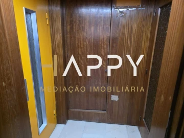 Apartamento T3 para Venda em Lordelo do Ouro e Massarelos