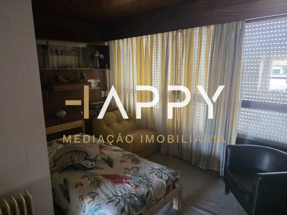 Apartamento T3 para Venda em Lordelo do Ouro e Massarelos Foto 12