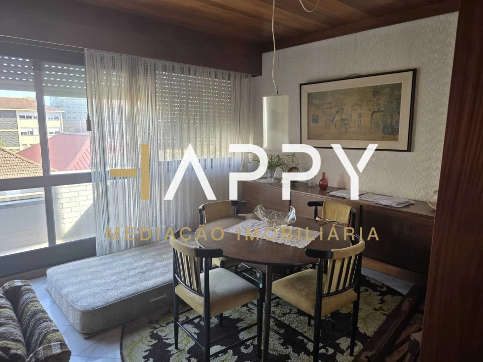 Apartamento T3 para Venda em Lordelo do Ouro e Massarelos Foto 8