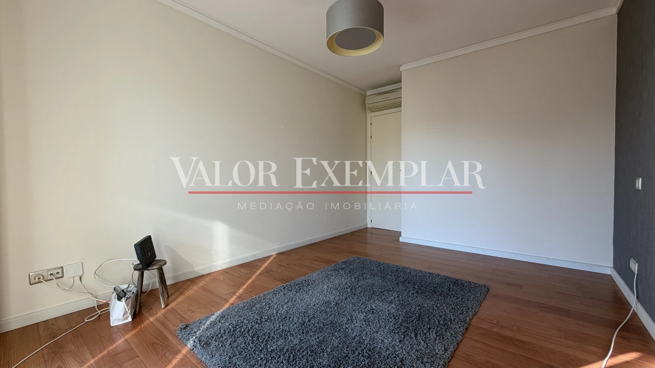Apartamento T4 para Venda em Montijo e Afonsoeiro Foto 16
