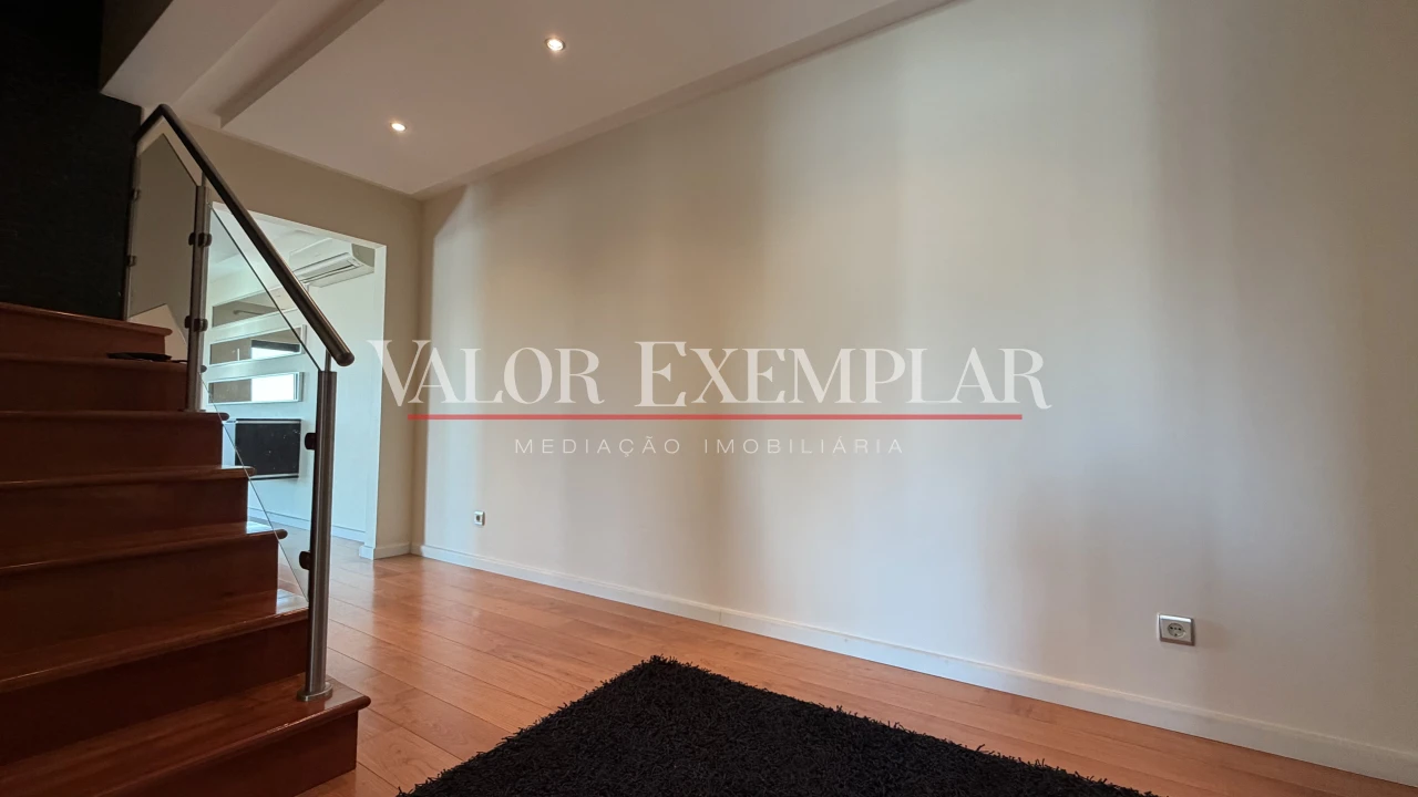 Apartamento T4 para Venda em Montijo e Afonsoeiro Foto 8