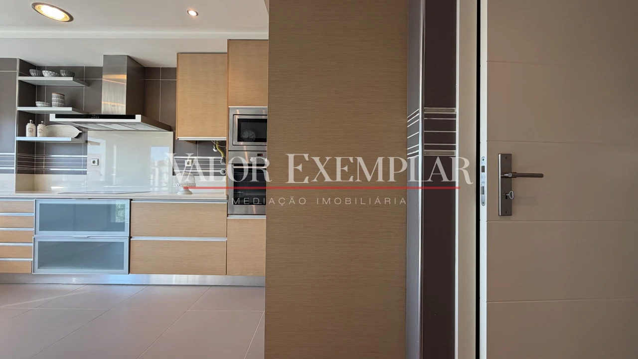 Apartamento T4 para Venda em Montijo e Afonsoeiro Foto 10