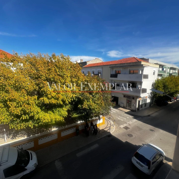 Apartamento T2 para Venda em Moita Foto 13