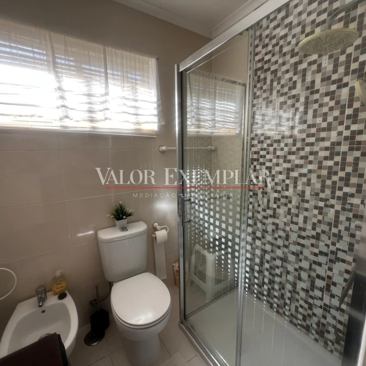Apartamento T2 para Venda em Moita Foto 11