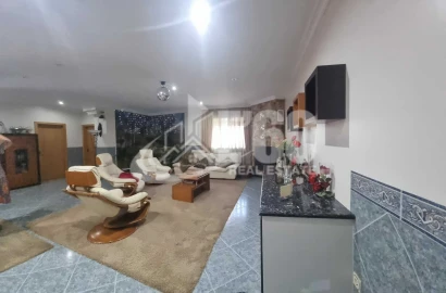 Moradia T4 para Venda em Paços de Brandão