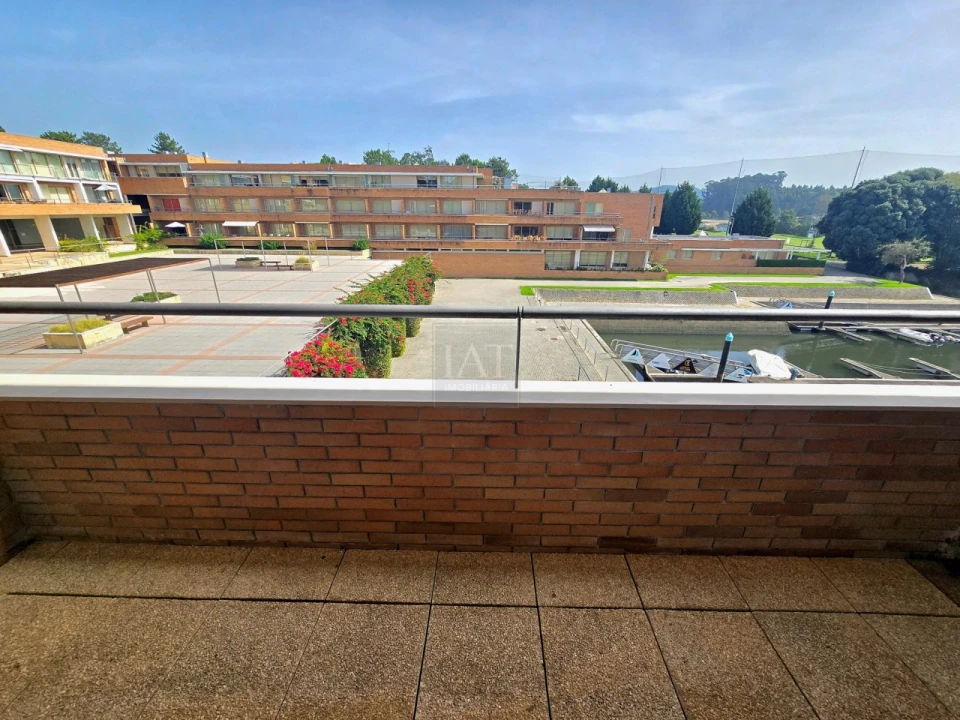 Apartamento T3 para Venda em Gemeses Foto 16