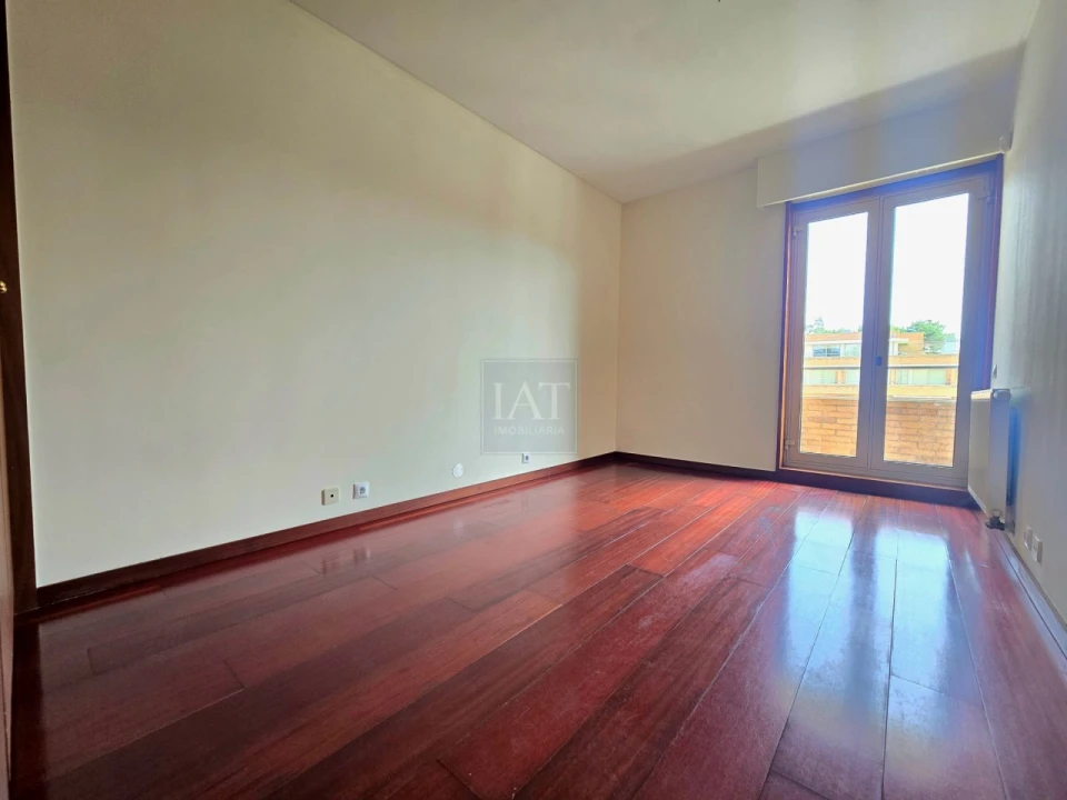 Apartamento T3 para Venda em Gemeses Foto 14