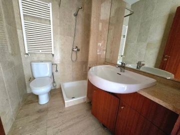 Apartamento T3 para Venda em Gemeses