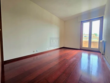 Apartamento T3 para Venda em Gemeses