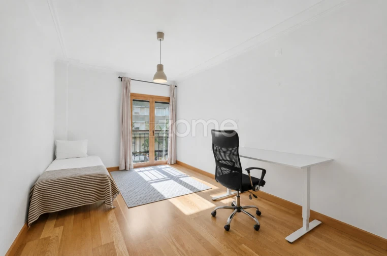 Apartamento T4 para Venda em Póvoa de Santa Iria e Forte da Casa Foto 20