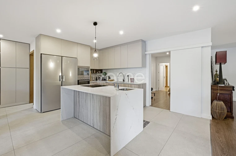 Apartamento T4 para Venda em Póvoa de Santa Iria e Forte da Casa Foto 6