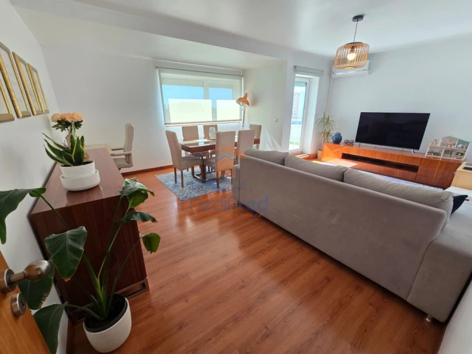 Apartamento T2 para Venda em Santa Clara Foto 4