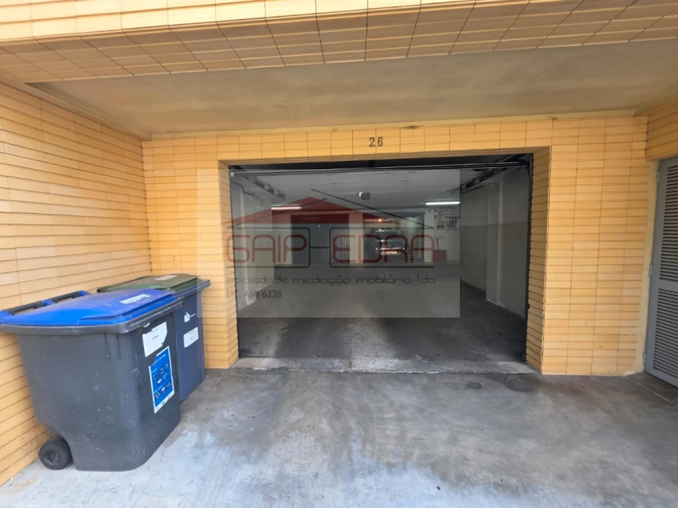Apartamento T3 para Venda em Nogueira e Silva Escura Foto 29