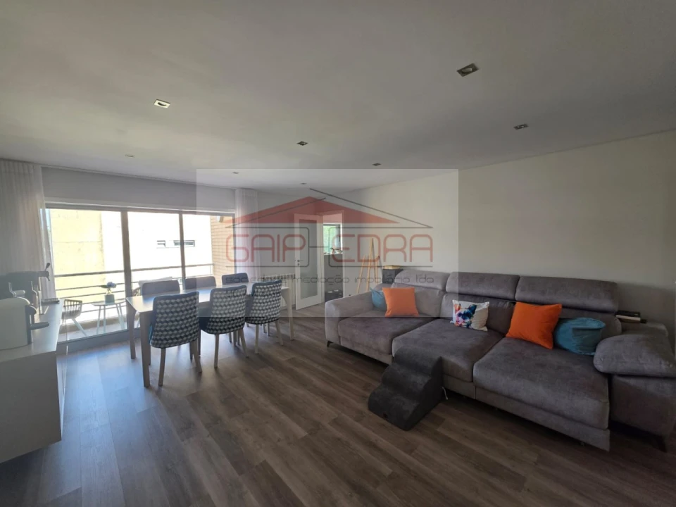 Apartamento T3 para Venda em Nogueira e Silva Escura Foto 4