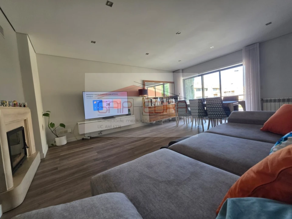 Apartamento T3 para Venda em Nogueira e Silva Escura Foto 1