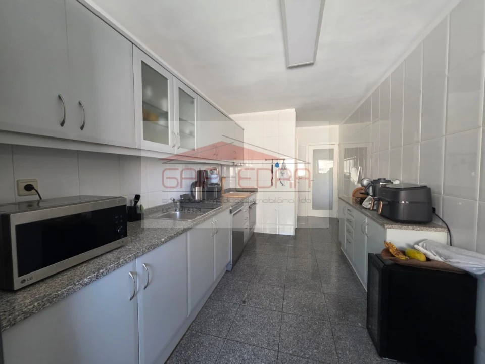Apartamento T3 para Venda em Nogueira e Silva Escura Foto 11