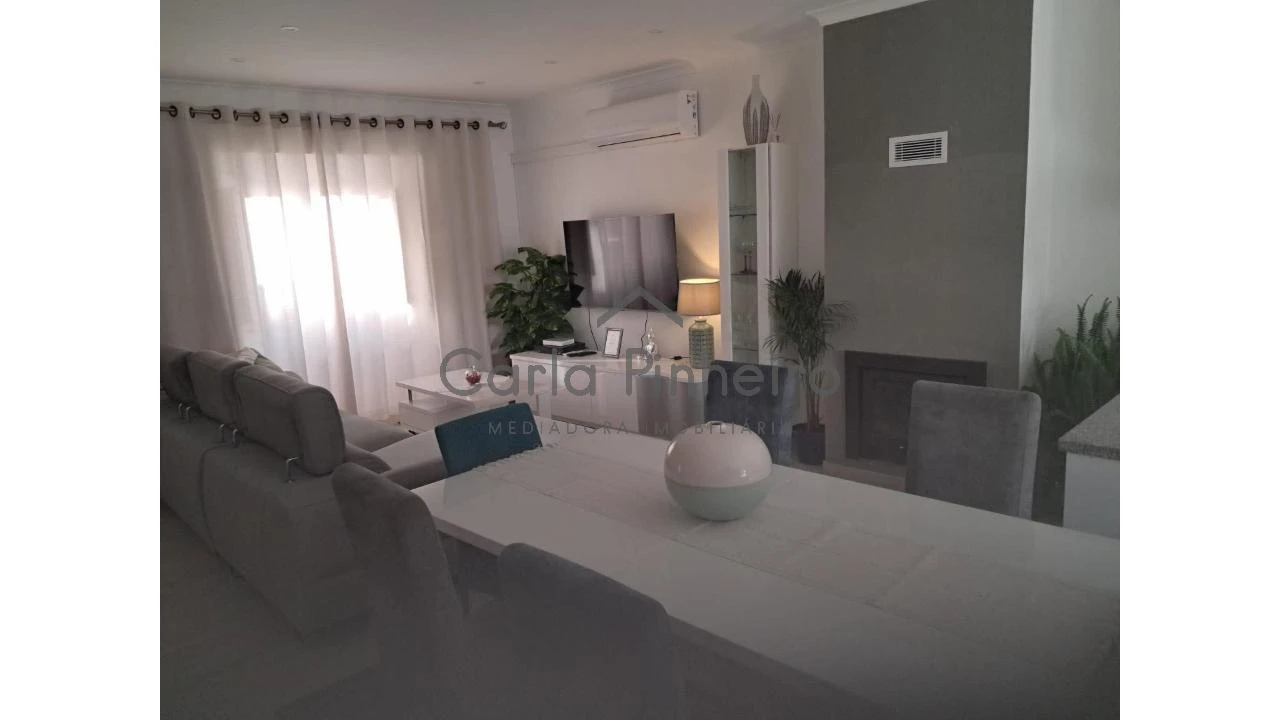 Moradia T2 para Arrendamento em Cercal Foto 1