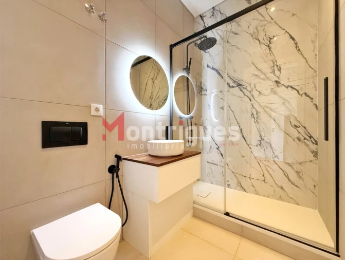 Apartamento T3 para Venda em Areeiro Foto 24
