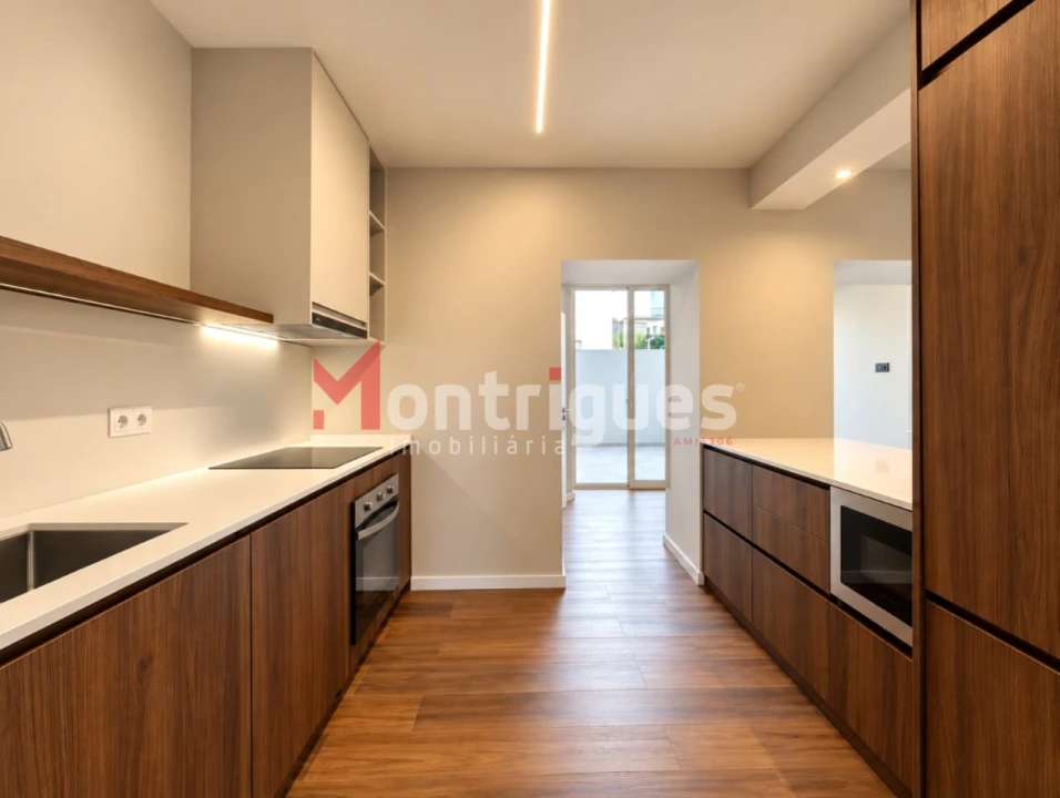 Apartamento T2 para Venda em São Vicente Foto 1