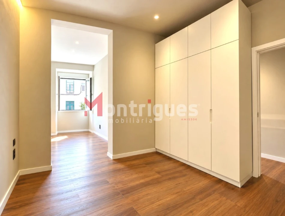 Apartamento T2 para Venda em São Vicente Foto 11