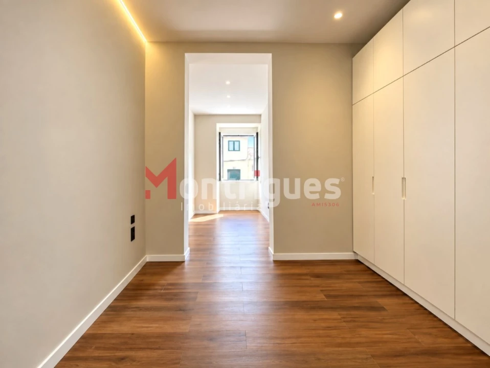 Apartamento T2 para Venda em São Vicente Foto 12