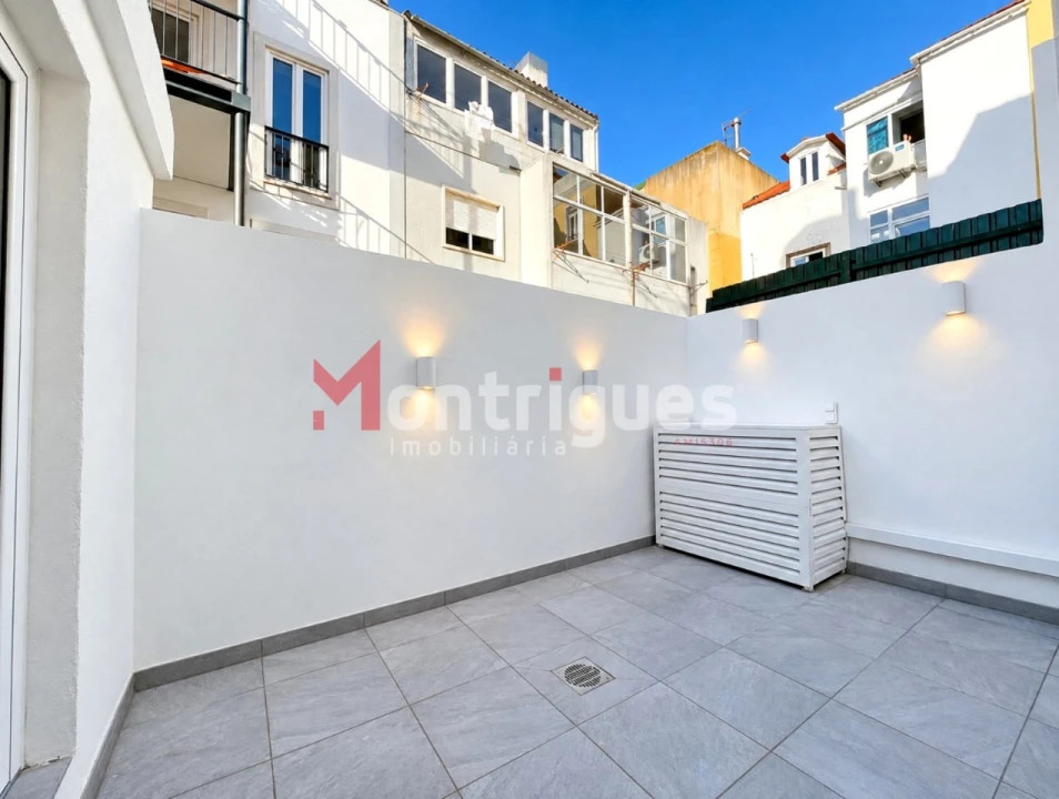 Apartamento T2 para Venda em São Vicente Foto 18