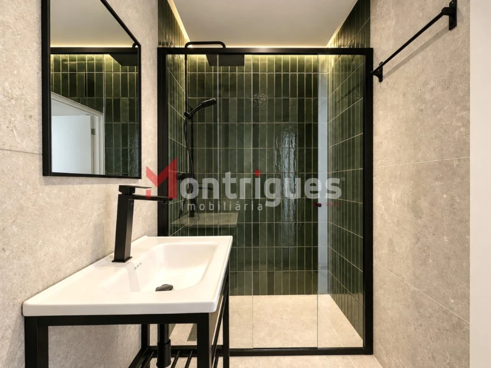 Apartamento T2 para Venda em São Vicente Foto 17