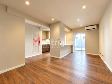 Apartamento T2 para Venda em São Vicente