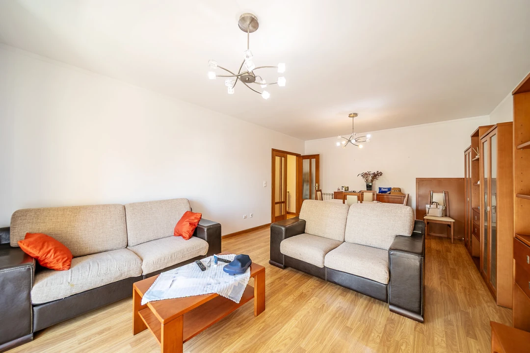 Apartamento T2 para Venda em Pedroso e Seixezelo Foto 6