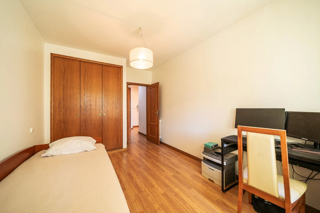 Apartamento T2 para Venda em Pedroso e Seixezelo Foto 18