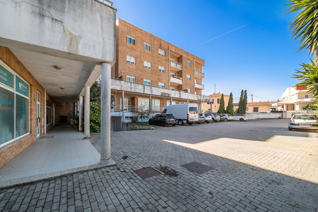 Apartamento T2 para Venda em Pedroso e Seixezelo Foto 25