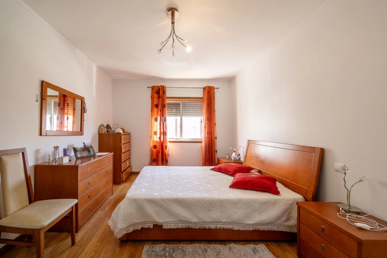 Apartamento T2 para Venda em Pedroso e Seixezelo Foto 21