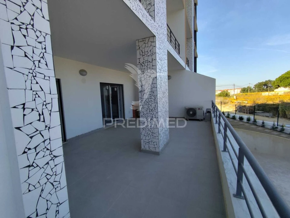 Apartamento T1 para Venda em Seixal, Arrentela e Aldeia de Paio Pires Foto 21