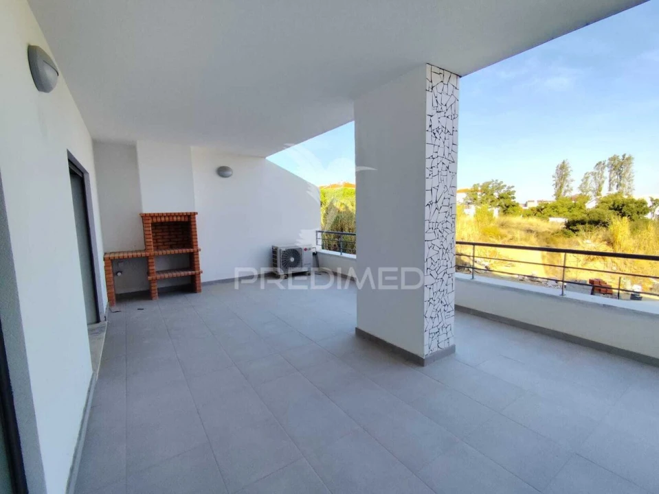 Apartamento T3 para Venda em Seixal, Arrentela e Aldeia de Paio Pires Foto 4