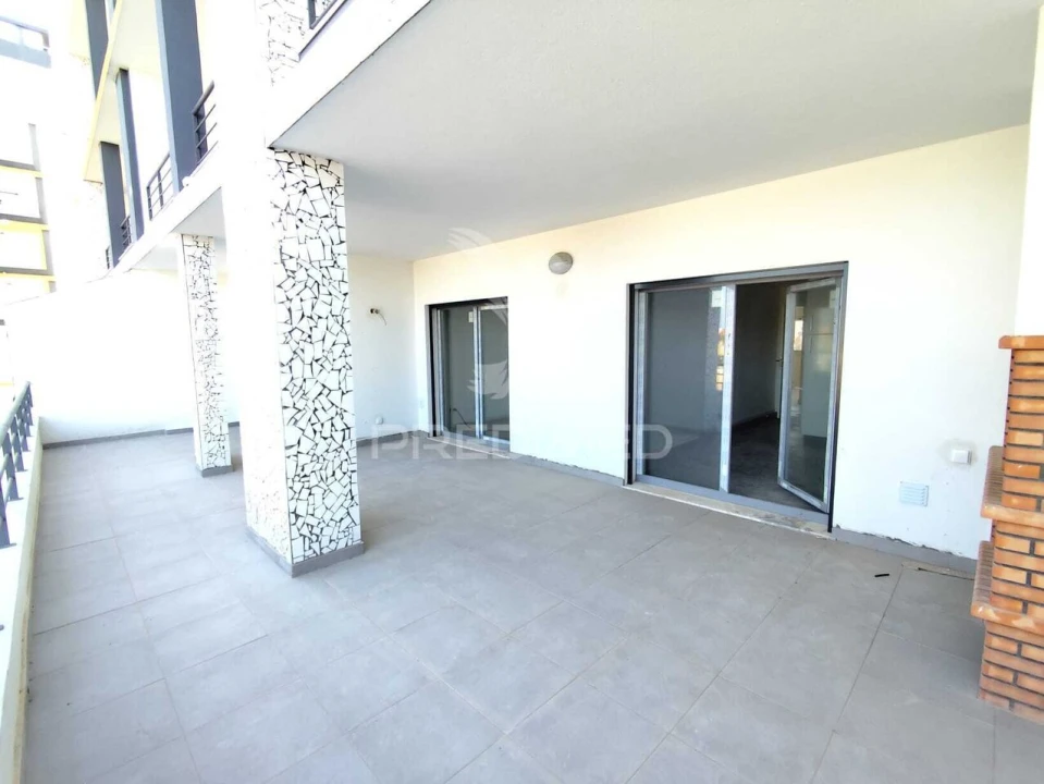 Apartamento T3 para Venda em Seixal, Arrentela e Aldeia de Paio Pires Foto 9