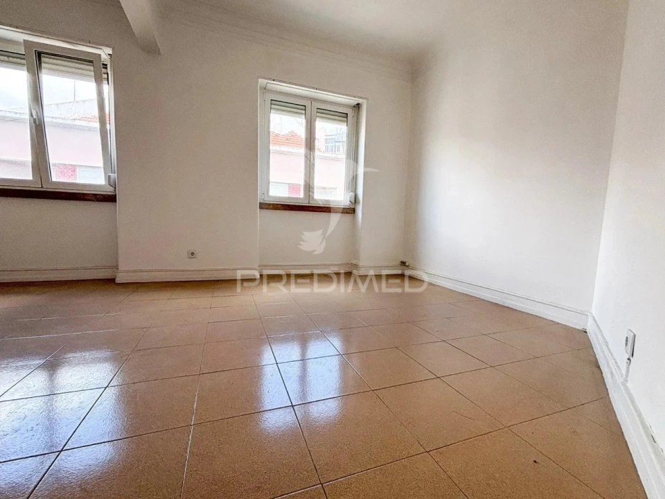 Apartamento T2 para Venda em São Vicente Foto 5