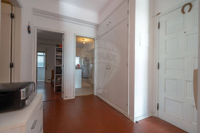 Apartamento T2 para Venda em Buarcos Foto 6