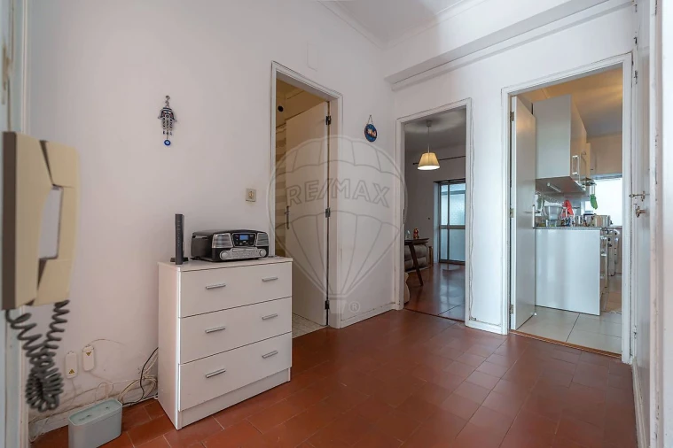 Apartamento T2 para Venda em Buarcos Foto 7