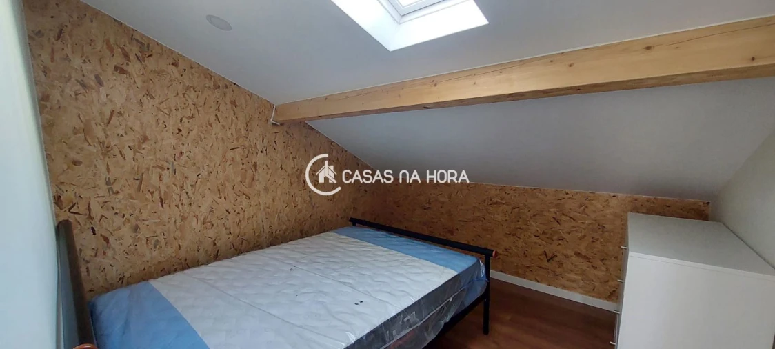 Apartamento T2 para Arrendamento em Viseu Foto 5
