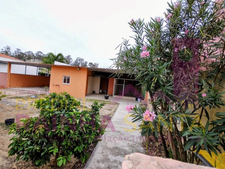 Terreno para Venda em Almeirim Foto 8