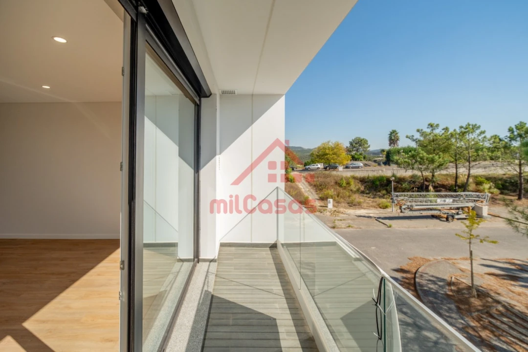Apartamento T3 para Venda em Santa Maria, São Pedro e Matacães Foto 2